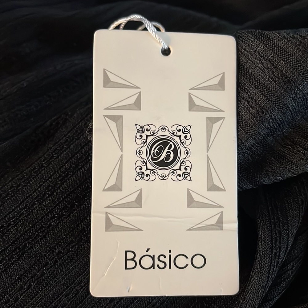 Basico Solid Black Ribbed Long Sleeve Shirt - Picture 8 of 12